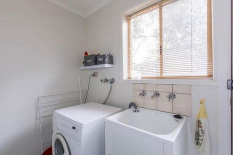 PERFECT On PYMBLE AVE - Hotel Gold Coast 4