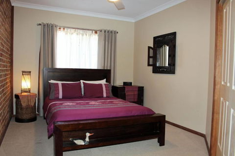SERENITY - Hotel Gold Coast 6