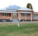 Pink Gums Farmstay - Hotel Gold Coast
