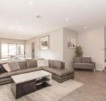 43A Twynam Street Snowfall - Hotel Gold Coast