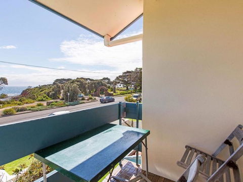 SEAVIEWS MORNINGTON.... - Hotel Gold Coast 5