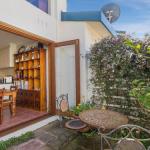 SEAVIEWS MORNINGTON.... - Hotel Gold Coast 0