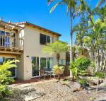 Resort Style The Oasis Resort Villa 7 2 Landsborough Pde - Hotel Gold Coast