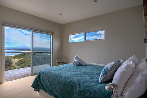 Halcyon - Hotel Gold Coast 2
