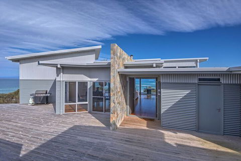 Halcyon - Hotel Gold Coast 1