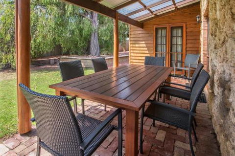 Annies Retreat - Hotel Gold Coast 3