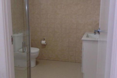 About Town Cottages - Hotel Gold Coast 7