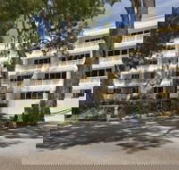 On Palm Cove Beachfront Apartments - Hotel Gold Coast