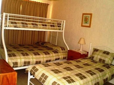 Central Park 8 Holiday Apartment - Hotel Gold Coast 5