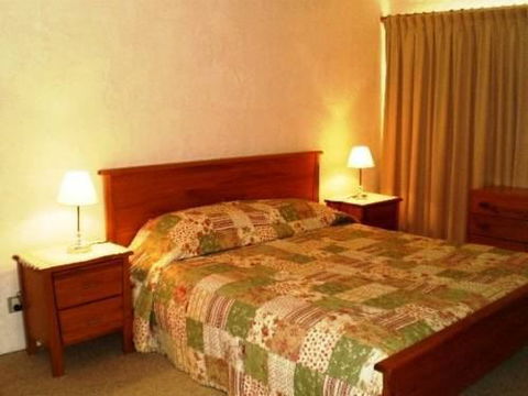 Central Park 8 Holiday Apartment - Hotel Gold Coast 4