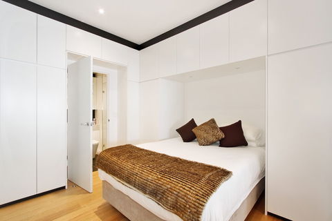 Little New York On Riley - Hotel Gold Coast 4