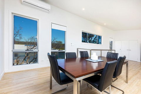 Surfmist - Hotel Gold Coast 3