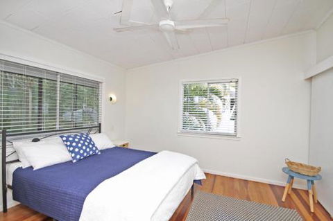 25 Goongilla Street Yaroomba 500 BOND - Hotel Gold Coast 4