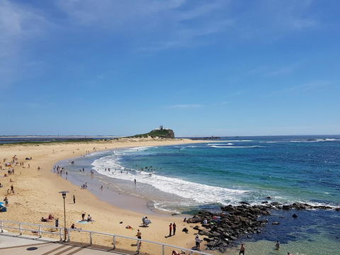 Arena Luxury Beachfront Apartment - Hotel Gold Coast 2