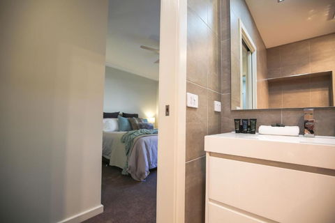 A Pear Tree Loft - Hotel Gold Coast 4