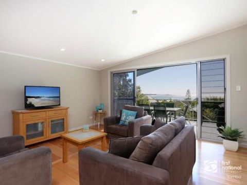 Angourie Blue 1 Great Ocean Views Surfing Beaches - Hotel Gold Coast 3