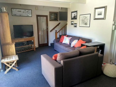 Ageri Holiday House - Hotel Gold Coast 1