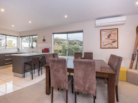 Grevillea 1 / 12 Poly Cow Lane - Hotel Gold Coast 4