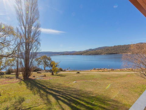 Platypus 19 McLure Circuit - Hotel Gold Coast 1