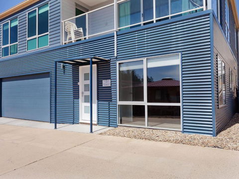 Stenmark 5 / 3 Poley Cow Lane - Hotel Gold Coast 2