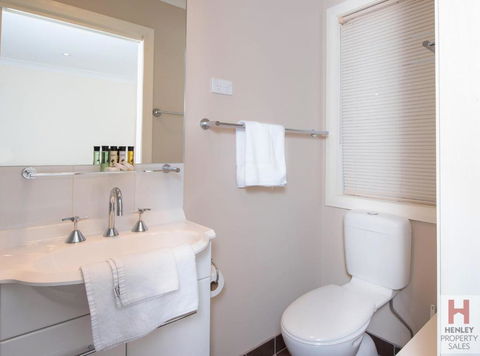 Maison Noir 2 Well Appointed Modern Accommodation With Mountain Views - Hotel Gold Coast 5
