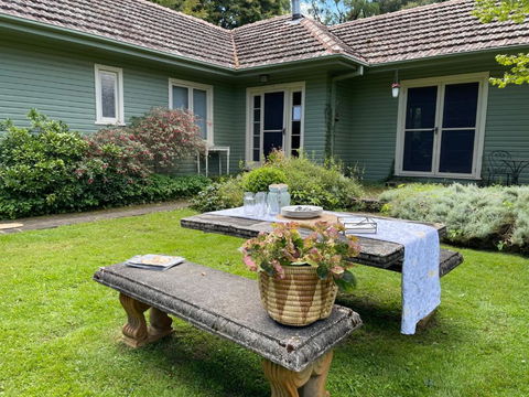 GOWAN ROSS COTTAGE - Hotel Gold Coast 2