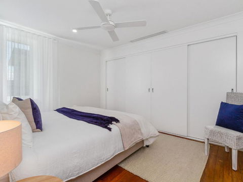 KINGY BEACH HOUSE At 162 - Hotel Gold Coast 4