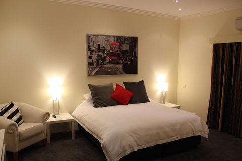Gundaroo Manor Bed & Breakfast - Hotel Gold Coast 3