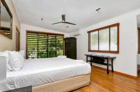 SANTORINIatPALM COVE - Hotel Gold Coast 6
