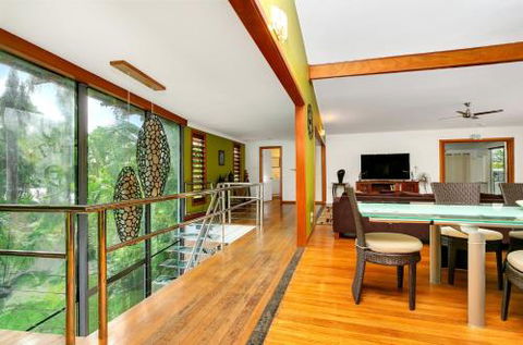 SANTORINIatPALM COVE - Hotel Gold Coast 2