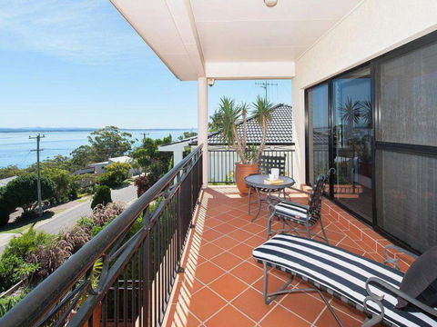 La CimaatNelson Bay - Hotel Gold Coast 5