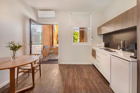 Langsford - Hotel Gold Coast 1