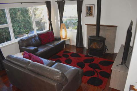 NEW Winston Cottage Leura Views & Location - Hotel Gold Coast 2