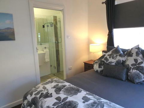 NEW Winston Cottage Leura Views & Location - Hotel Gold Coast 4