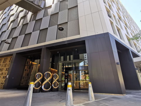 E-Waterside S Collection - Hotel Gold Coast 1
