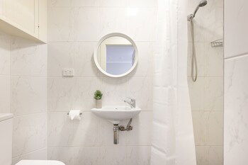 Ultimo 1 Bed. Furnished House W Parking - Hotel Gold Coast 5