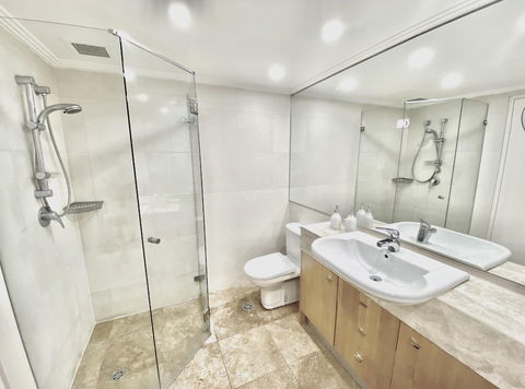 BELLEVUE GARDEN OASIS-hosted By L'Abode - Hotel Gold Coast 2