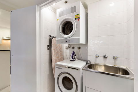 Modern 1 Bdrm In Vibrant Darlinghurst - PEL - Hotel Gold Coast 5