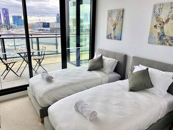 JC Waterfront Apartments Collins Wharf - Hotel Gold Coast 5