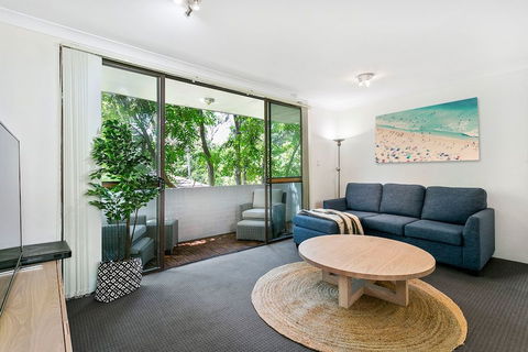 Bondi Bliss Lamrock - Hotel Gold Coast 6