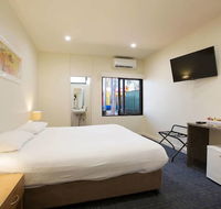 High Flyer Hotel