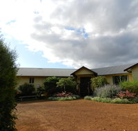 Shambhala Guesthouse - Hotel Gold Coast