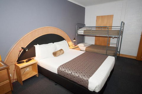 The Capital Airport Motel - Hotel Gold Coast 3