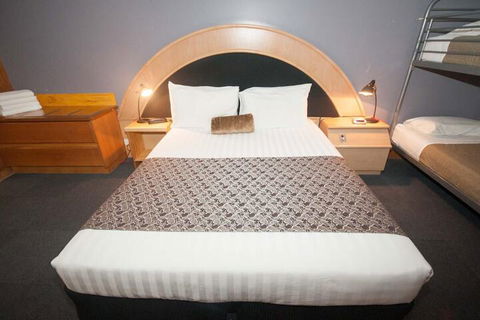 The Capital Airport Motel - Hotel Gold Coast 6