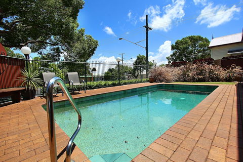 Garden City Motor Inn - Hotel Gold Coast 3