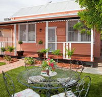 Pammys Palace - Hotel Gold Coast
