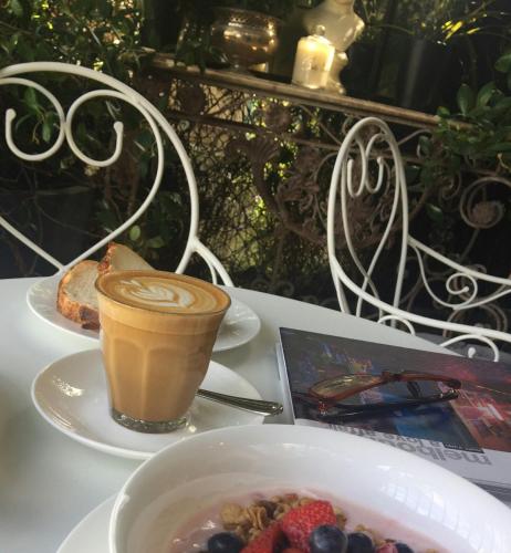 Andres Mews Luxury Serviced Apartments - Hotel Gold Coast 5