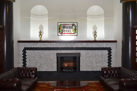Historic Hydro Motor Inn - Hotel Gold Coast 0