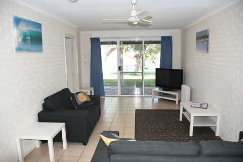 Kalbarri Seafront Villas - Hotel Gold Coast 3