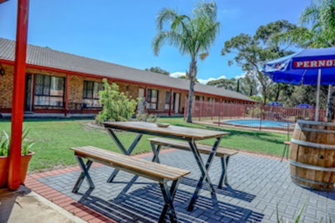 Kadina Gateway Motor Inn - Hotel Gold Coast 0
